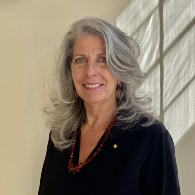 Headshot of Donna Gerardi.